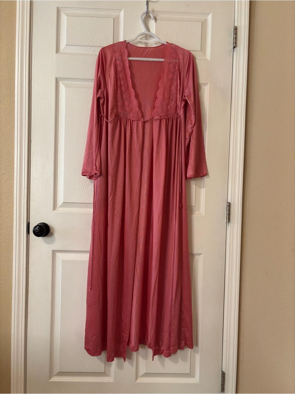 Long Lace-Trim Robe Nightgown in Rose